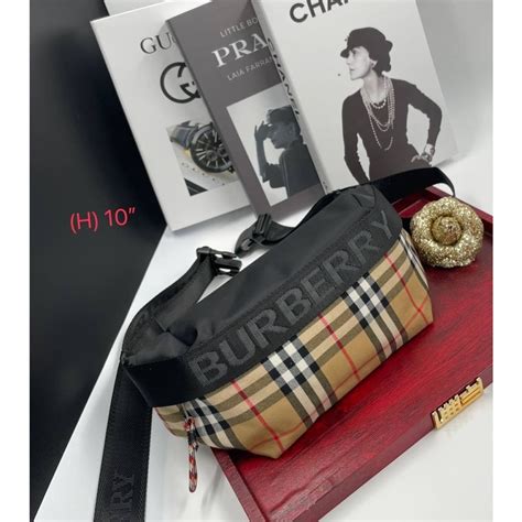 กระเป๋าคาดอก burberry|ผู้หญิง burberry ราคา.